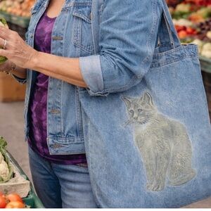 80’s 90’s Vintage Denim 3D “Cat” Embossed Shoulder Bag/Tote